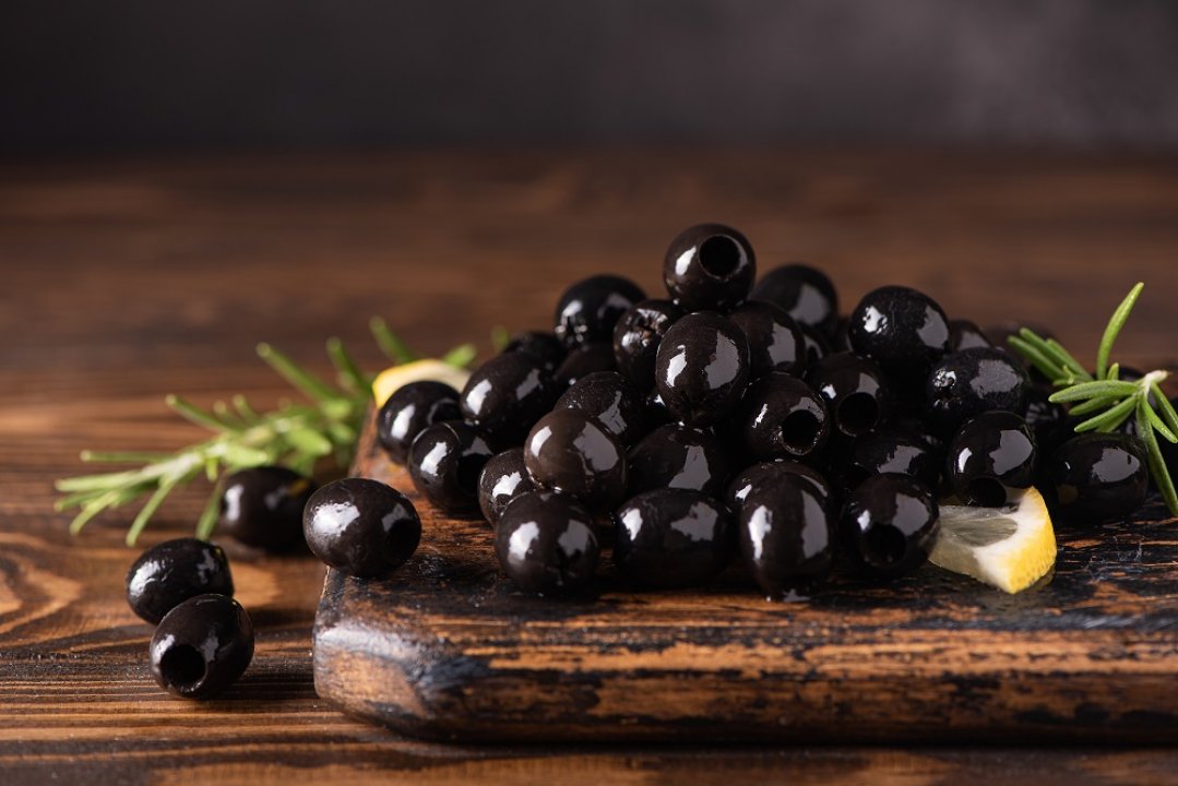 Sofralık Siyah Zeytin